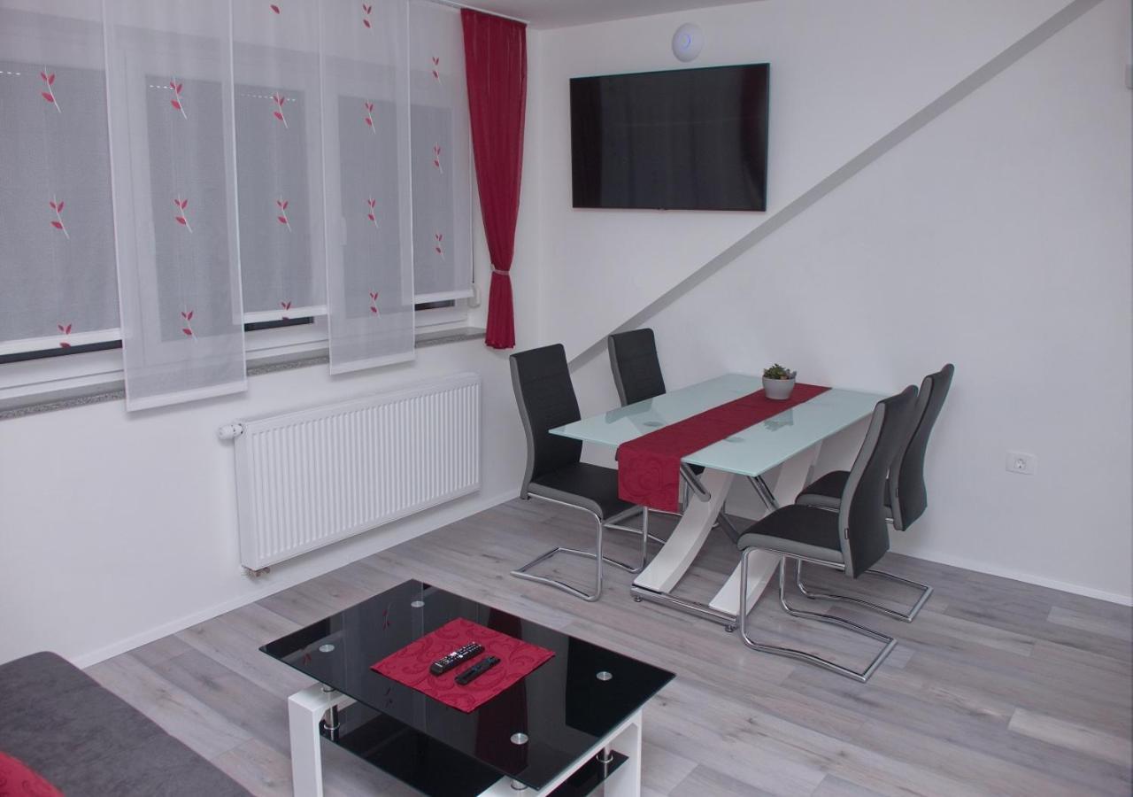 Apartmaji Anita Begunje pri Cerknici Екстериор снимка