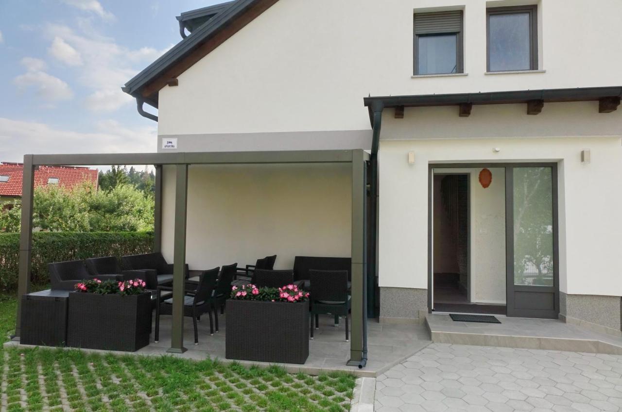 Apartmaji Anita Begunje pri Cerknici Екстериор снимка