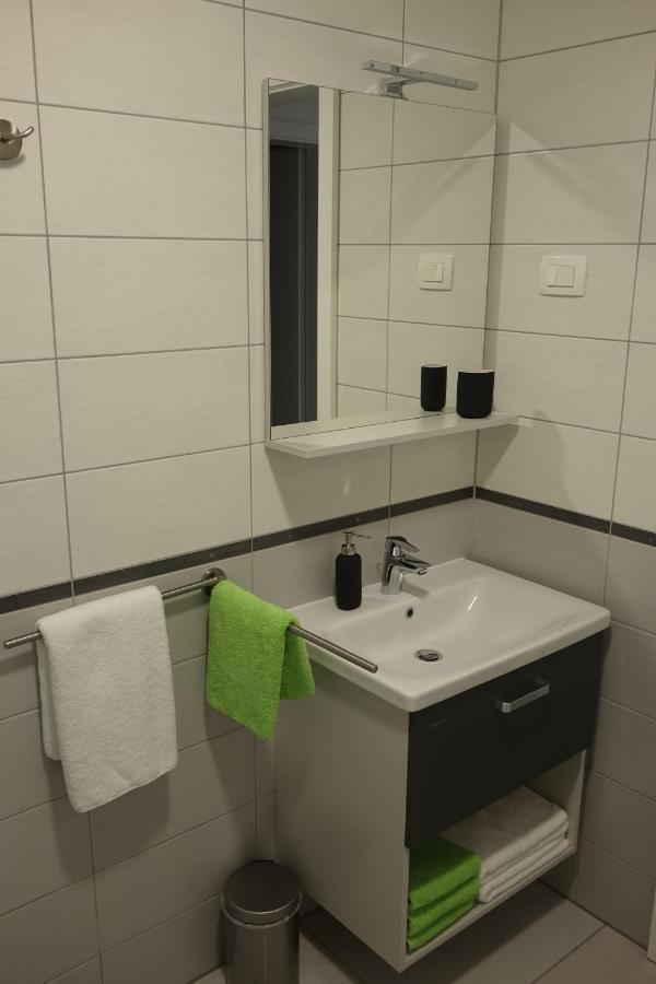 Apartmaji Anita Begunje pri Cerknici Екстериор снимка